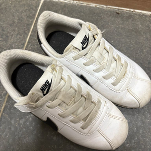 나이키 키즈 코르테즈 10C사이즈(160사이즈) 이미지