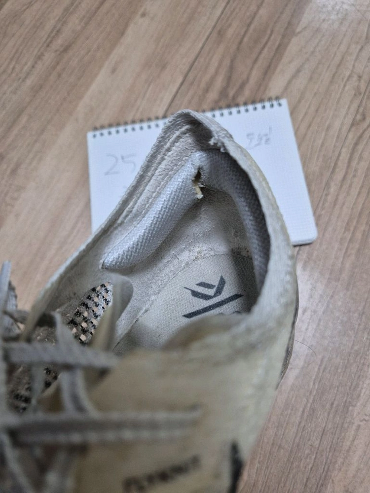 정품 나이키 런닝화 베이퍼플라이3 275 이미지