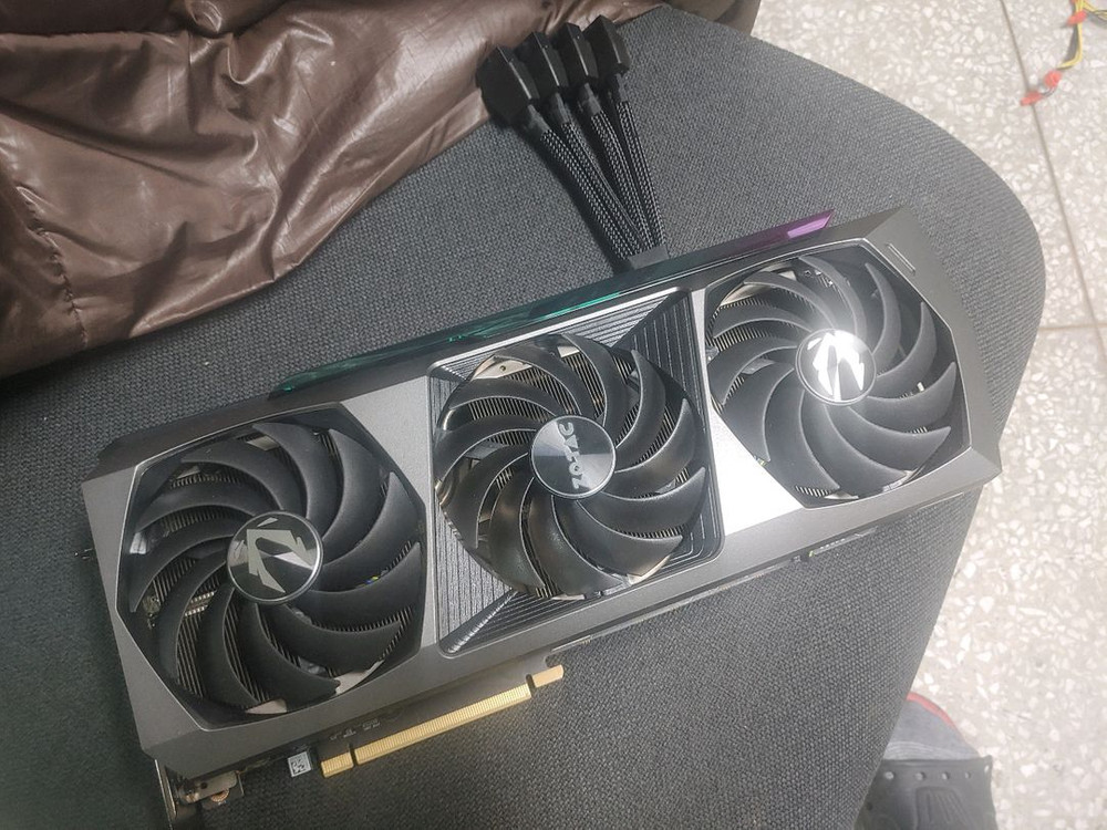 zotac rtx 3090ti 이미지