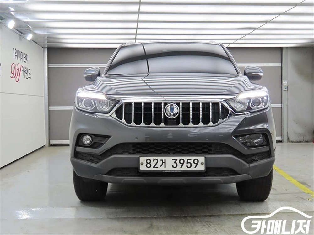 [KG모빌리티(쌍용) ]렉스턴 스포츠 칸 디젤 2.2 4WD 프로페셔널 S 이미지