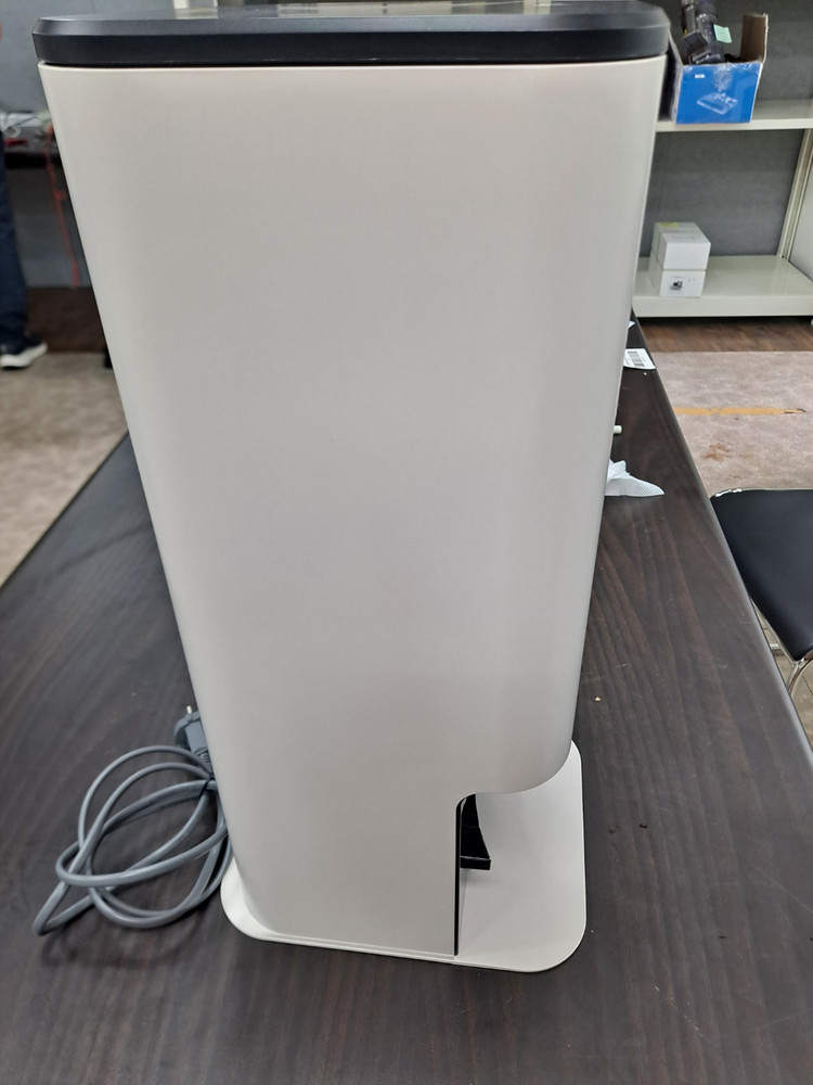 [로봇청소기] LG 코드제로 R5 로봇청소기 풀구성 자동먼지비움 물걸레 이미지