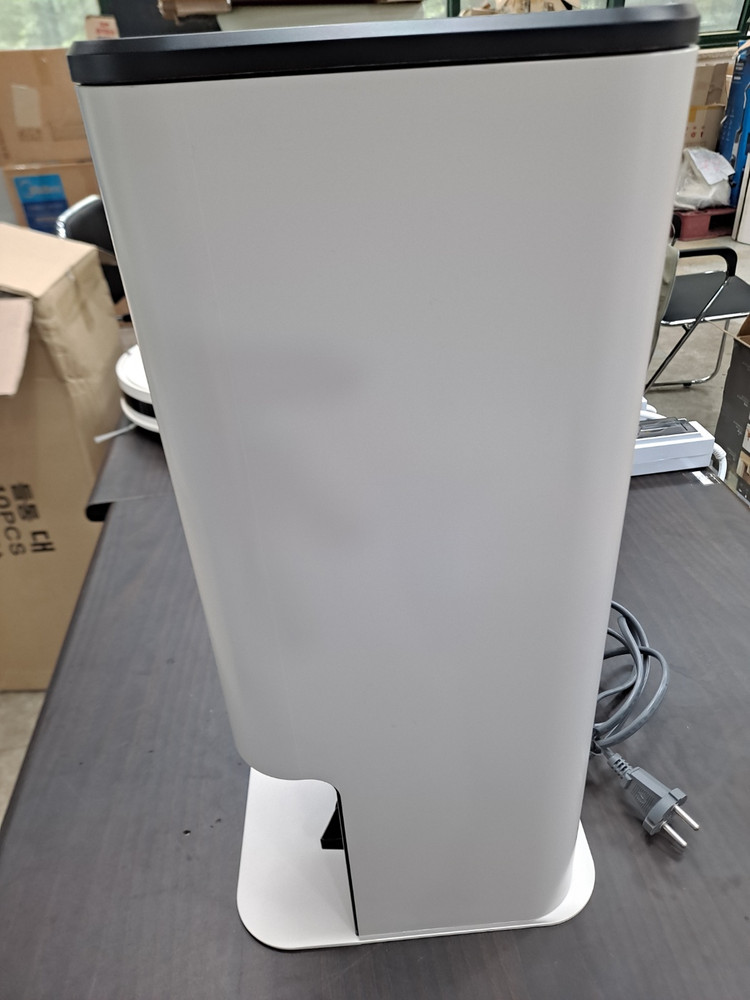 [로봇청소기] LG 코드제로 R5 로봇청소기 풀구성 자동먼지비움 물걸레 이미지