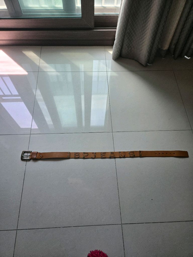 빈티지 남성용 가죽 벨트 이미지
