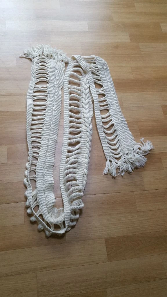 손뜨게 숄 머플러 이미지