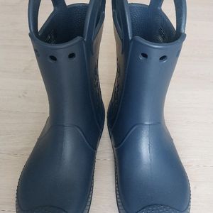 크록스 장화 이미지