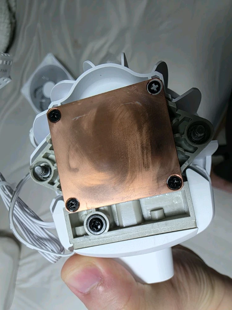 ARCTIC 420 ARGB 화이트 수냉쿨러 이미지