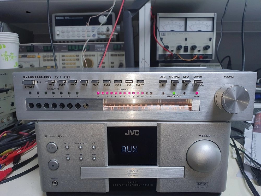 GRUNDIG MT-100 FM 튜너 - 안심되는 중고거래