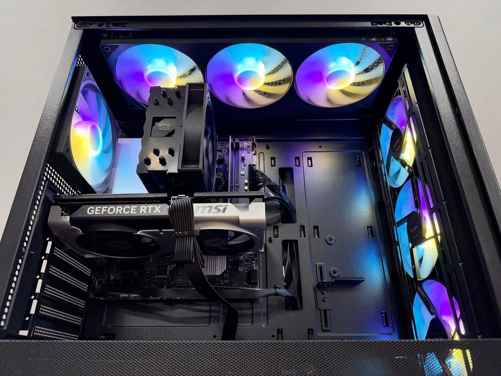 울트라225F/RTX 5060 Ti/램16G/SSD 1TB/게임용PC 이미지