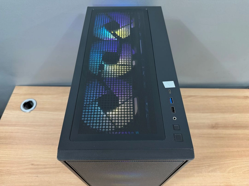 울트라225F/RTX 5060 Ti/램16G/SSD 1TB/게임용PC 이미지