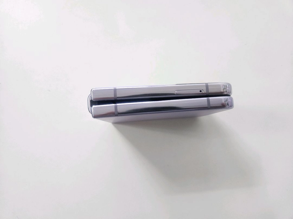 z플립4 퍼플 256G lgu A+급 이미지