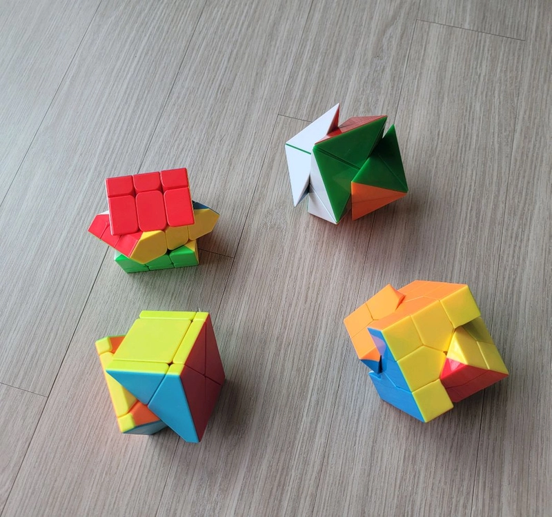 각종 희귀큐브 (X, FisherSkewb, Redi) 이미지