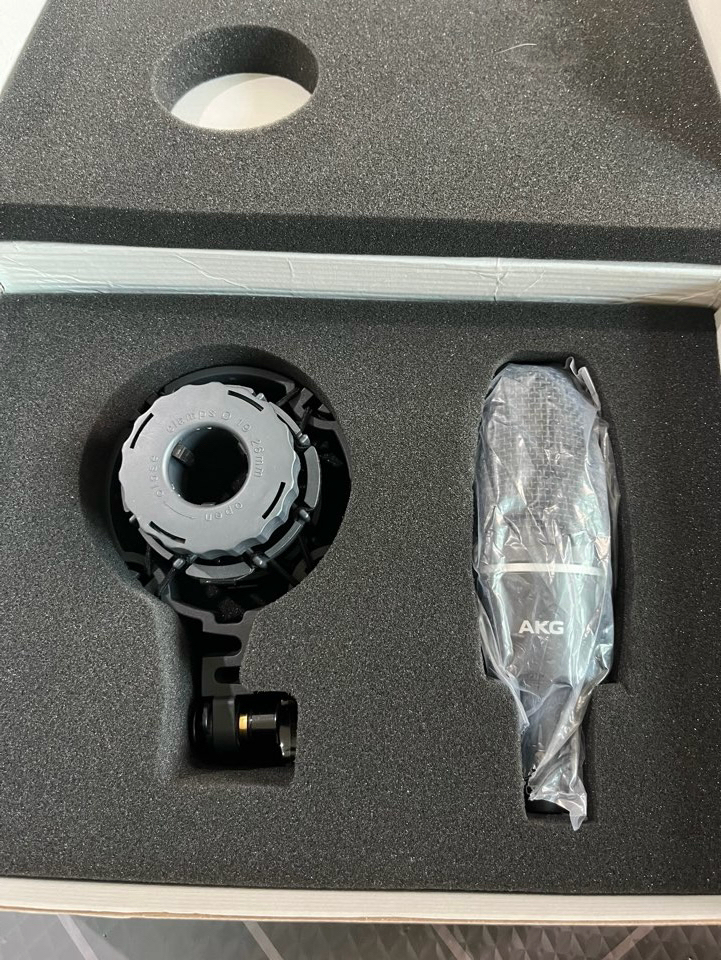 민트급) AKG C3000 콘덴서 마이크 싸게 정리합니다 이미지