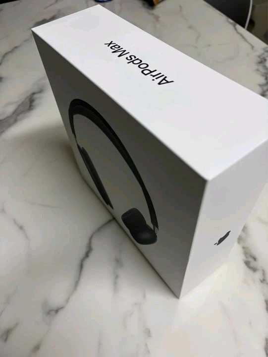 에어팟 맥스 2세대 USB-C(미드나이트) 이미지
