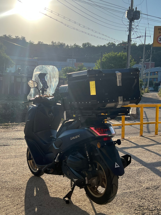 착한스쿠터 아이맥스125 25년식 9천키로대 저렴한 가격에 판매합니다 이미지