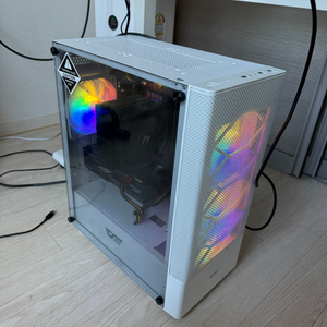 컴퓨터 본체 (13400F + 4060TI 8GB) 이미지