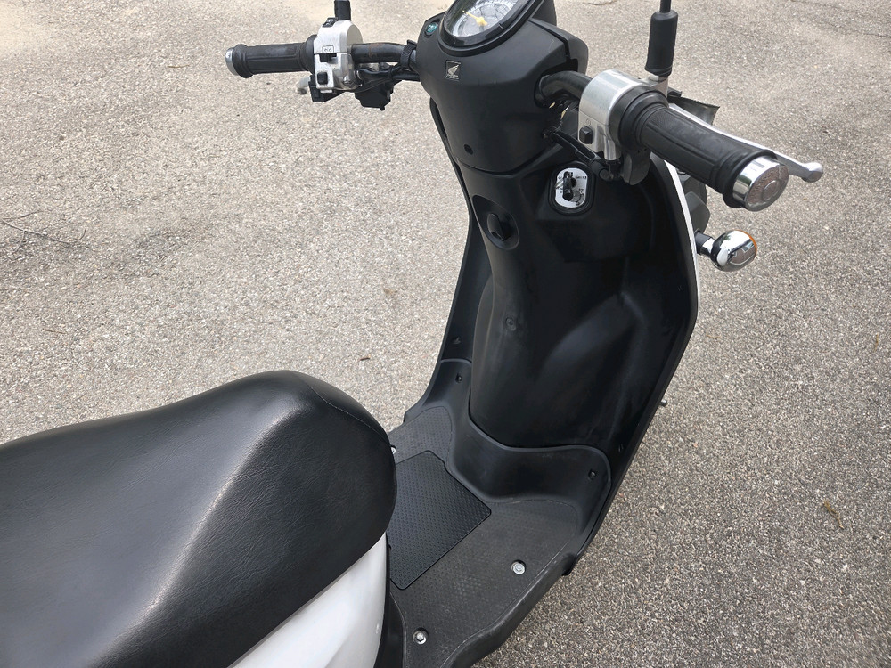 벤리110 2018년 17403km 출퇴근사용 중고스쿠터 A급스쿠터 이미지