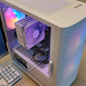 (S급)라이젠5-3600+RTX2060슈퍼+램16GB+m.2 256GB 게임용 화이트 컴퓨터본체 이미지