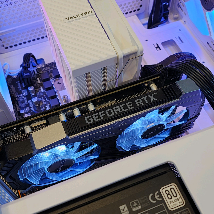 (S급)라이젠5-3600+RTX2060슈퍼+램16GB+m.2 256GB 게임용 화이트 컴퓨터본체 이미지