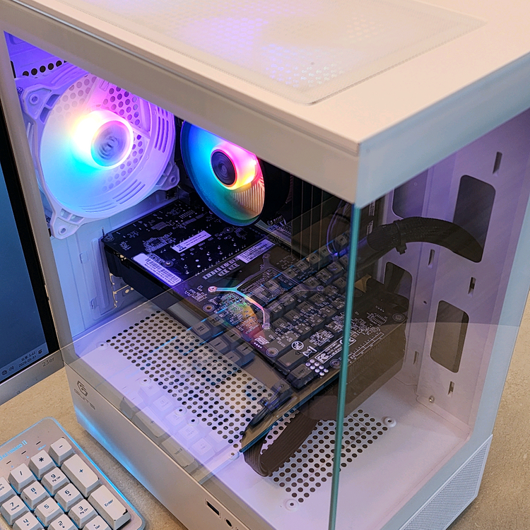 (S급)배그,롤 인텔 i7-4790,GTX1060, 램16GB, SSD256GB 컴퓨터 본체 팝니다 이미지