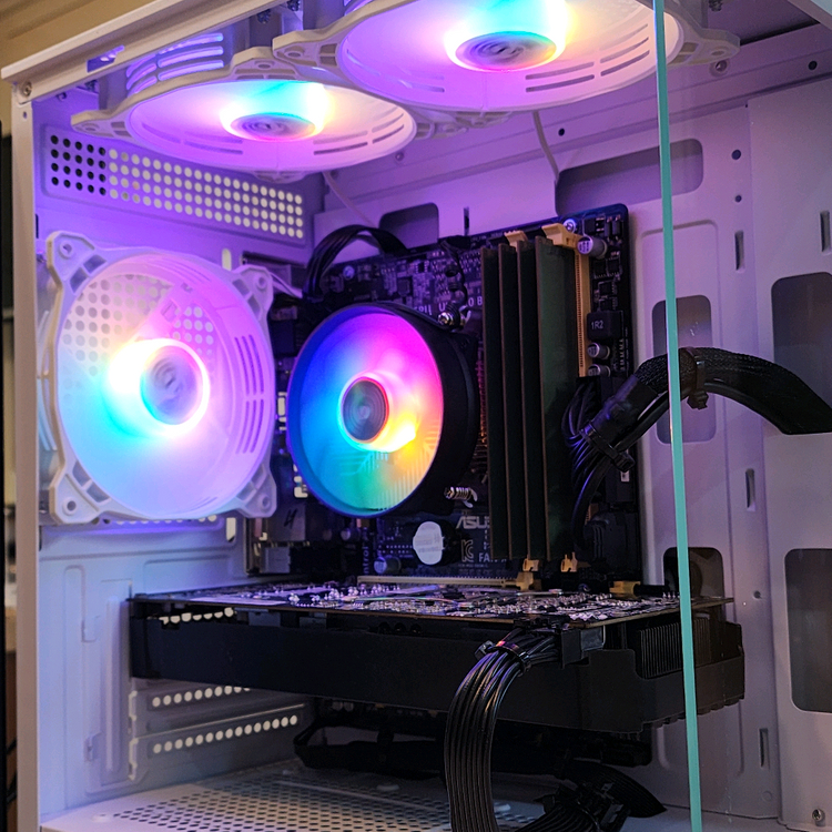 (S급)배그,롤 인텔 i7-4790,GTX1060, 램16GB, SSD256GB 컴퓨터 본체 팝니다 이미지