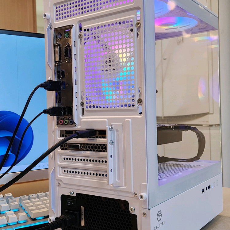 (S급)배그,롤 인텔 i7-4790,GTX1060, 램16GB, SSD256GB 컴퓨터 본체 팝니다 이미지