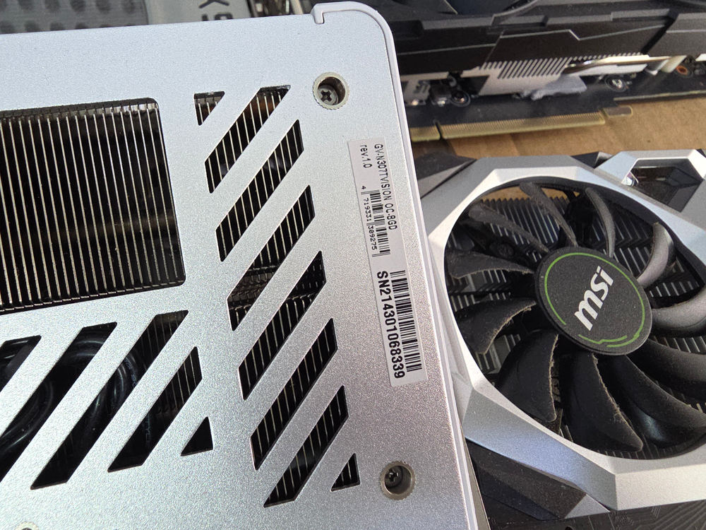 RTX 3070 Ti 화이트 불량 제품 택배비포함 빠르게 처분 이미지