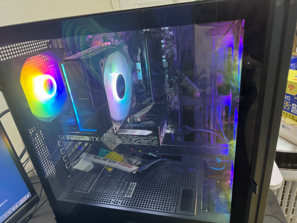 [게이밍컴퓨터] 라이젠 5 9600X / 16GB RAM / RTX 5060 8G 데스크톱 판매 이미지