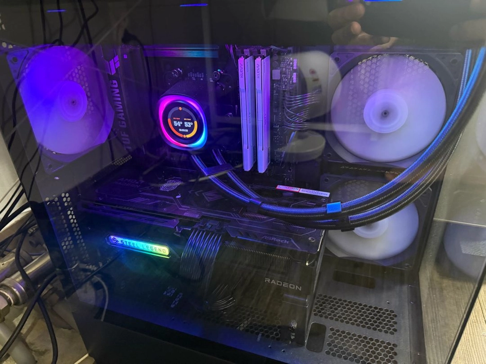 9800x3d rx9070xt 램32기가 컴퓨터 데스크탑 게이밍pc 배달가능 이미지
