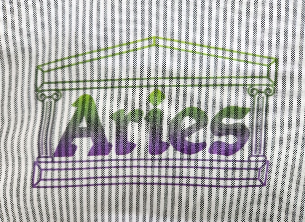 [정품] 에리즈 스트라이프 긴팔 셔츠 XL 루이비통 샤넬 구찌 펜디 프라다 에르메스 디올 버버리 톰브라운 몽클레어 이미지