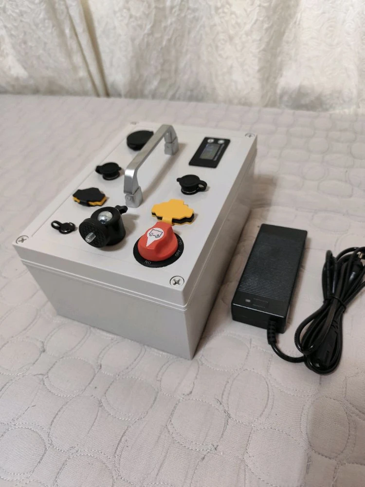파워뱅크 집어등 배터리 91A 4S 16.8V +고속충전기 이미지