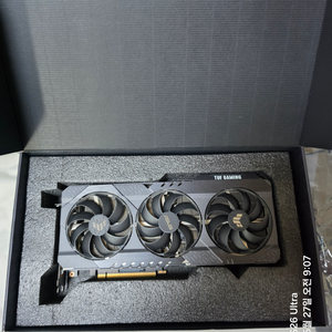 ASUS TUF RTX 3070Ti 8G 이미지