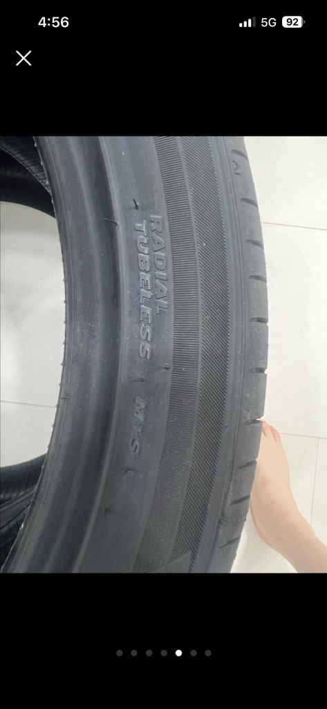 한국타이어 벤투스 S2 AS 245/40ZR19 타이어 이미지