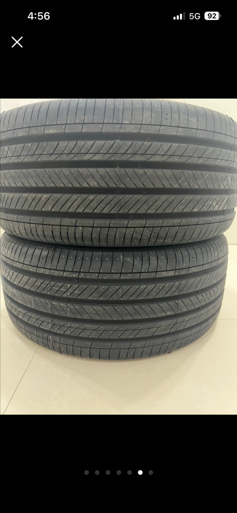 한국타이어 벤투스 S2 AS 245/40ZR19 타이어 이미지