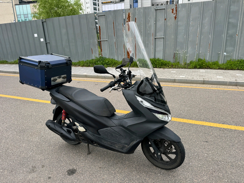 혼다 더뉴 pcx125 20년 최상급 판매합니다 이미지