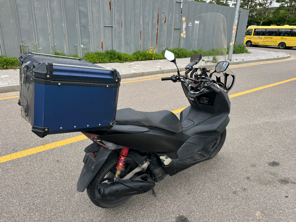 혼다 더뉴 pcx125 20년 최상급 판매합니다 이미지