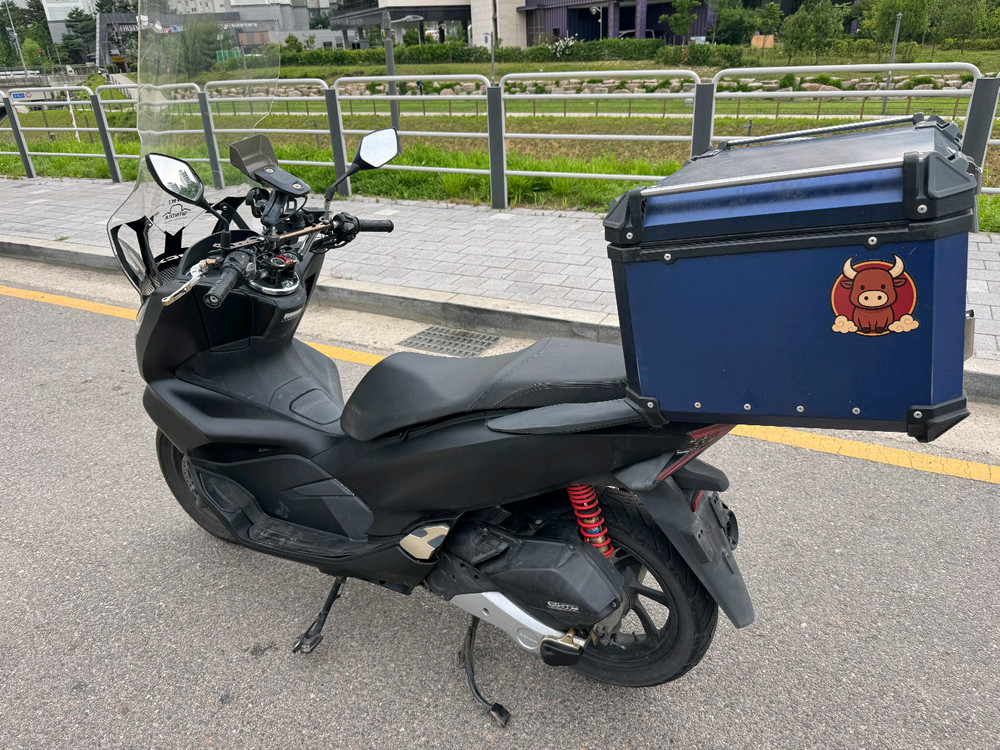 혼다 더뉴 pcx125 20년 최상급 판매합니다 이미지