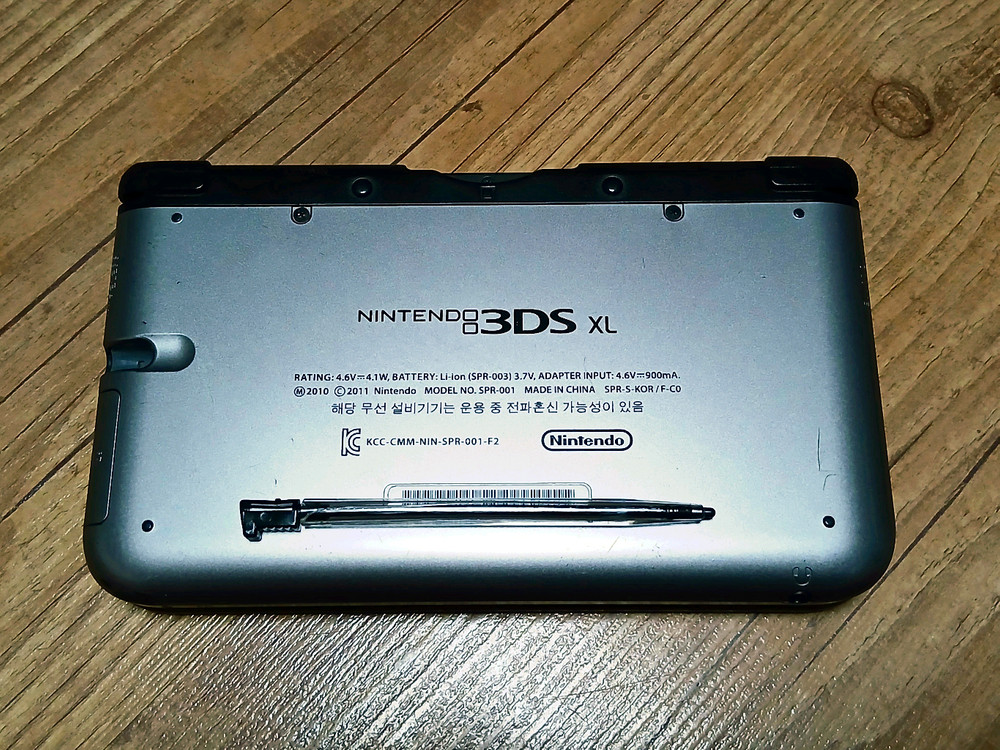 닌텐도 구큰다수 3DS XL + 게임 포함 싸게 판매합니다 이미지
