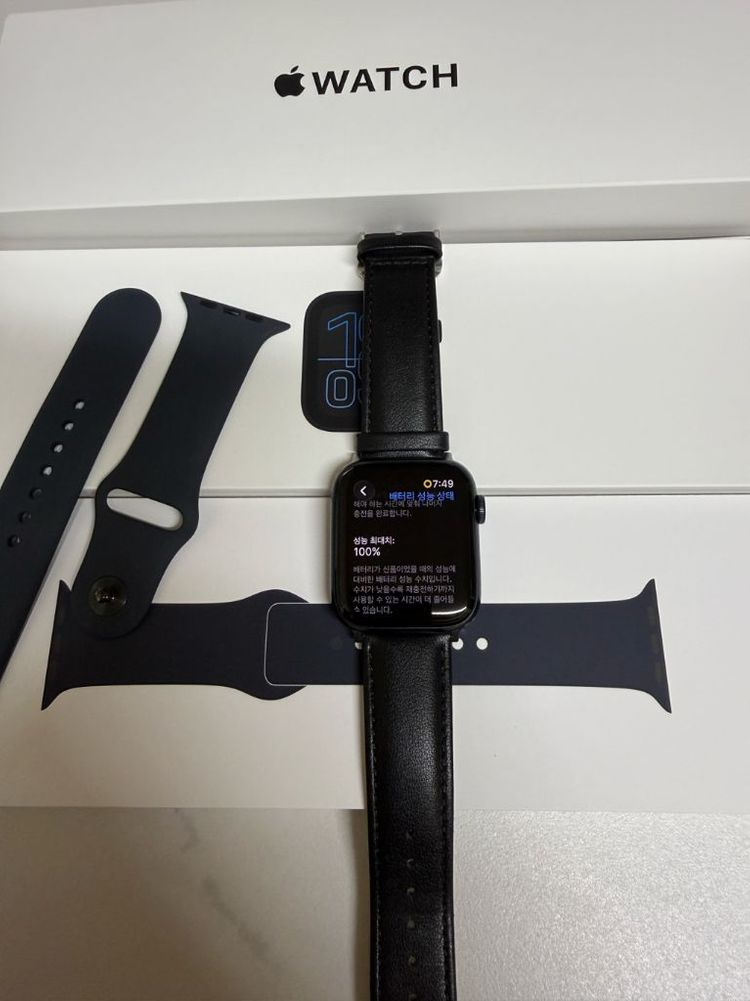 애플워치 SE3 44mm GPS 미드나이트 풀박스 이미지