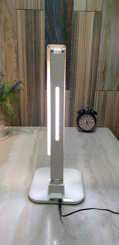 DIASONIC 다이소닉 LED 데스크 램프 스탠드 이미지