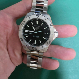 아쿠아레이서 프로페셔널 200 솔라그래프 블랙 40mm 풀박 이미지