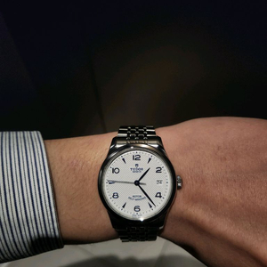 튜더시계 1926 오팔린다이얼 36mm 이미지