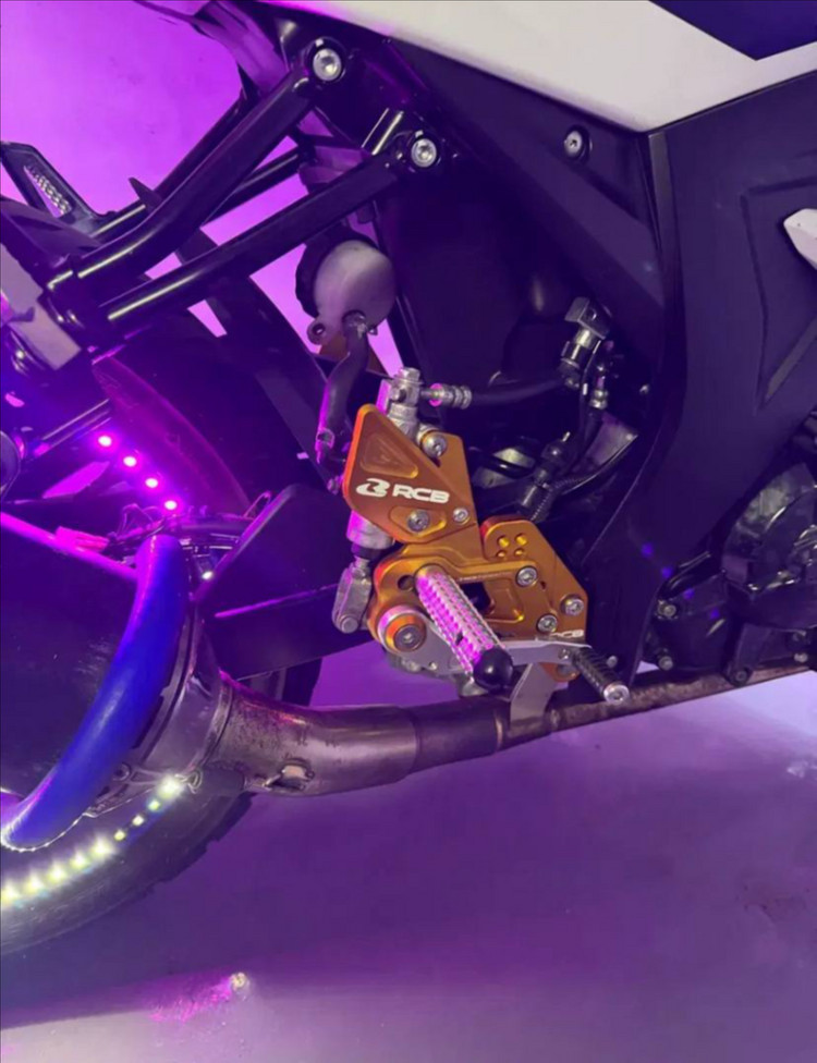 스즈키 gsxr125 25년식 풀튜닝 Rcb백스텝 요시무라 이미지