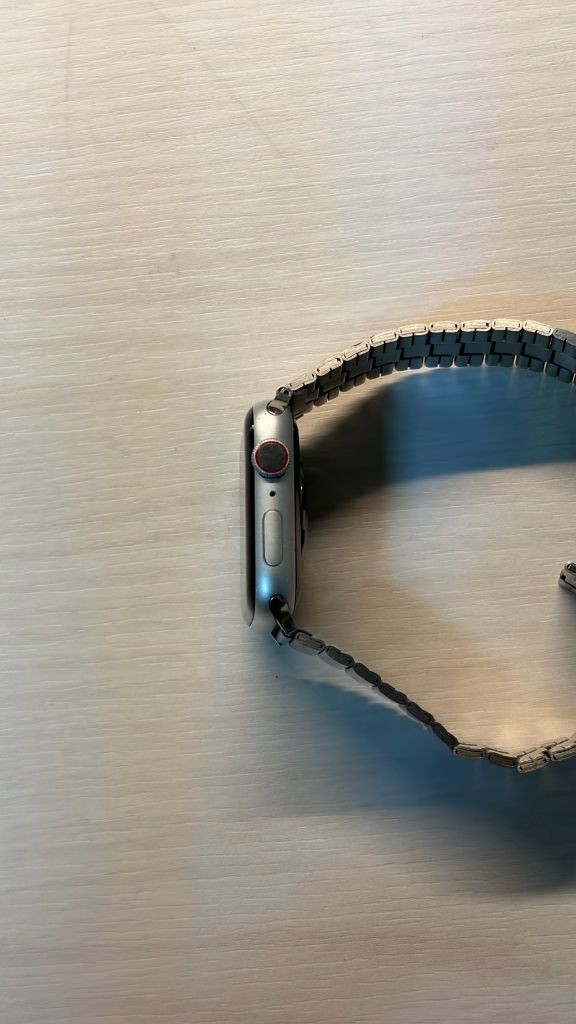애플워치5 44mm GPS+LTE 이미지
