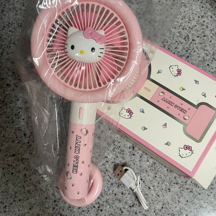 새상품) 헬로키티 휴대용 선풍기 손풍기 이미지