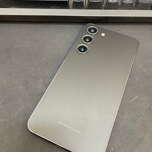 갤럭시S23 블랙 256GB 무잔상 상태좋은 중고38만3천팝니다 이미지