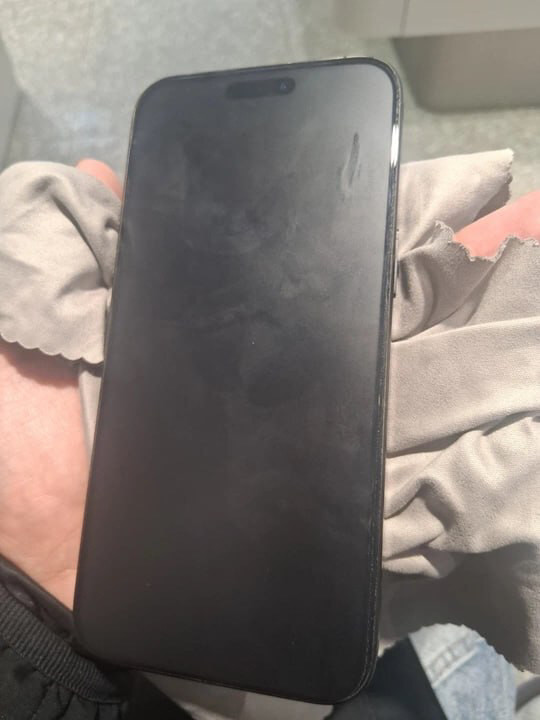 아이폰 15 프로 256GB 블랙 이미지
