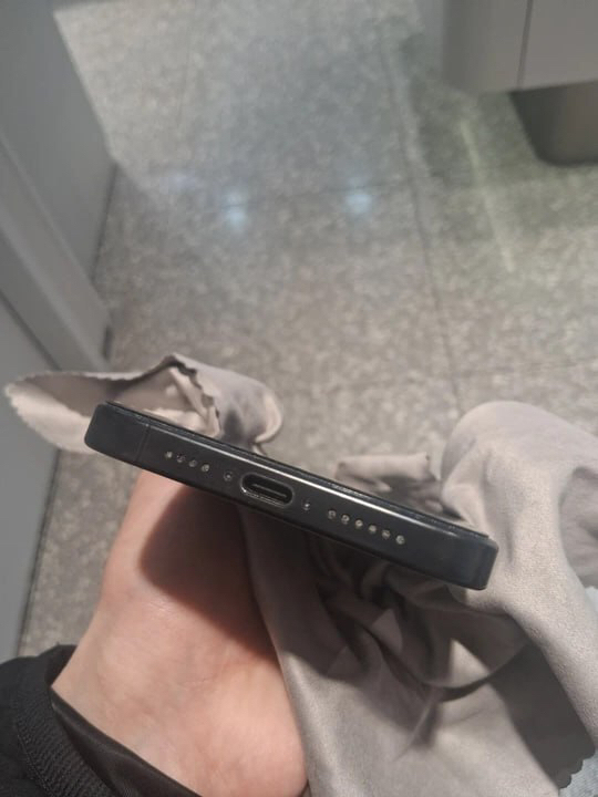아이폰 15 프로 256GB 블랙 이미지