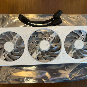 새상품급 갤럭시 RTX4070Ti SUPER 16GB 무상 27.04월까지 이미지