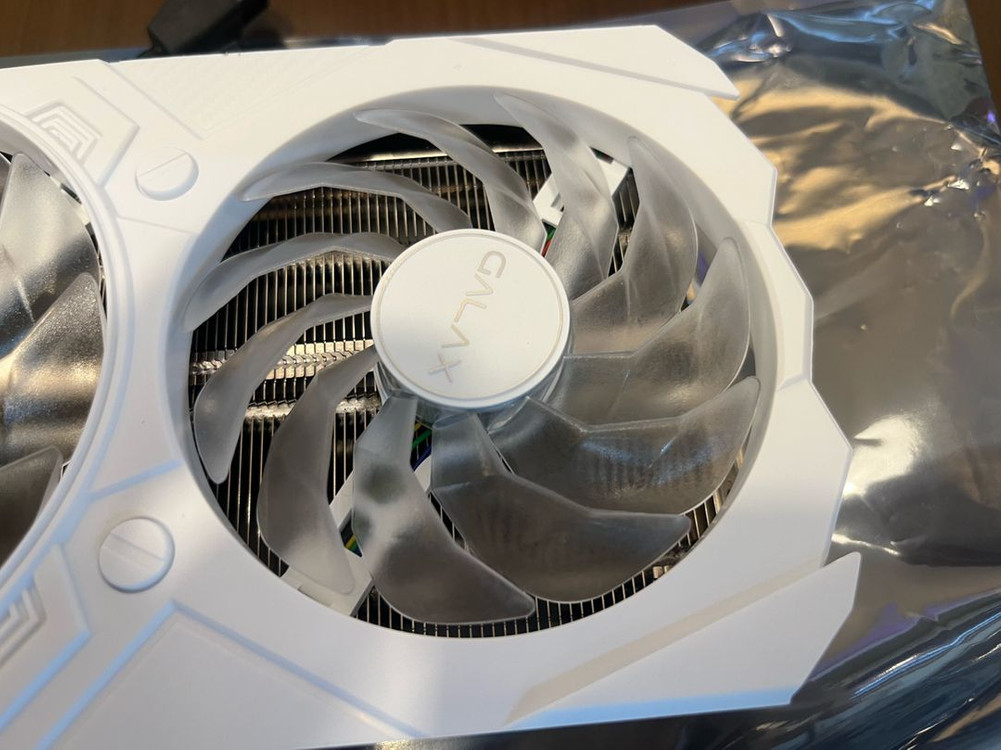 새상품급 갤럭시 RTX4070Ti SUPER 16GB 무상 27.04월까지 이미지