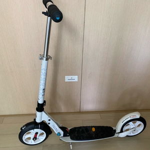 마이크로 킥보드 스쿠터 화이트 (거의새것) 이미지